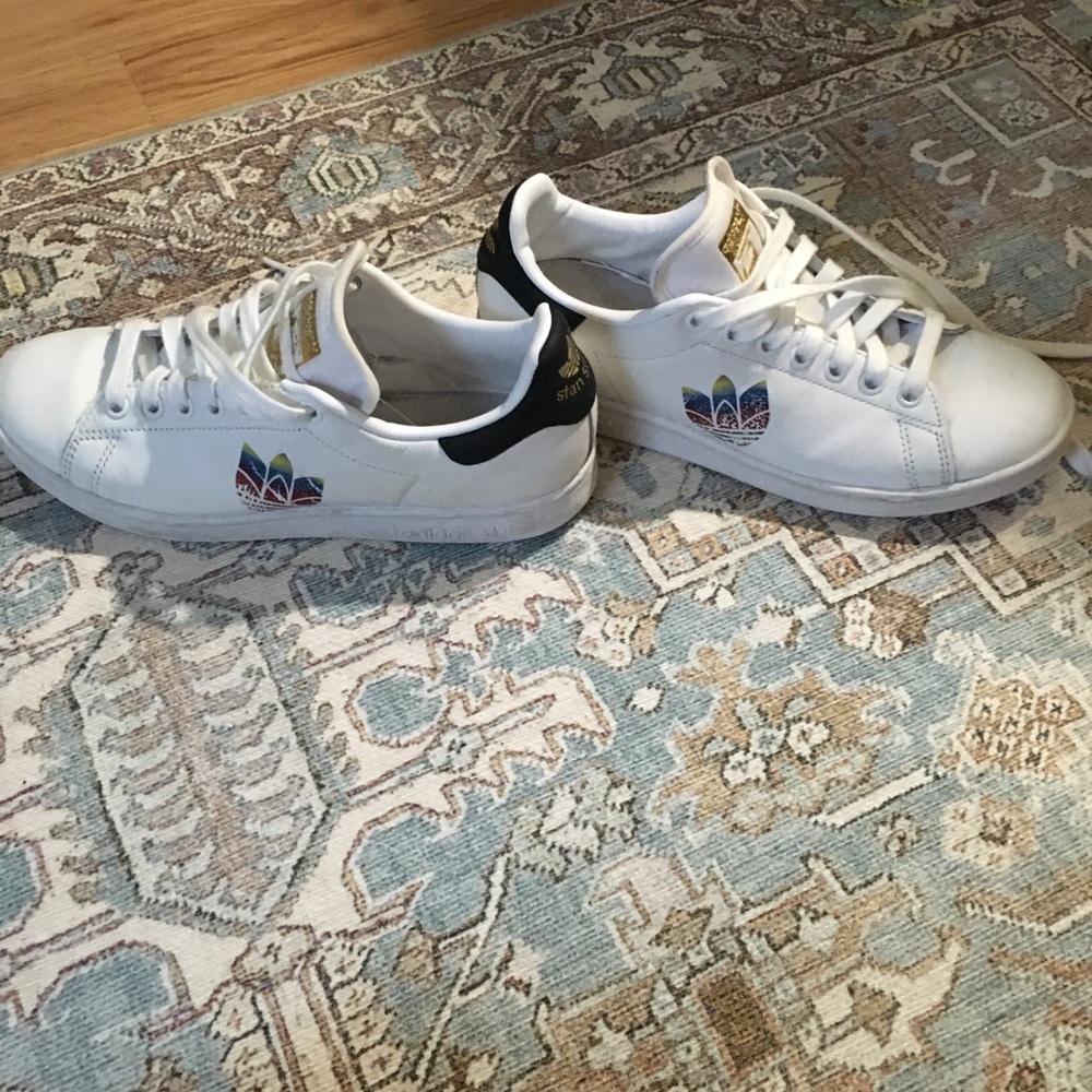 Adidas Sneakers